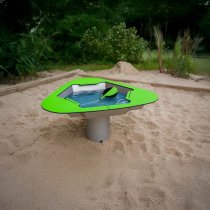 Vattenleksak förskola lekpark klargrön